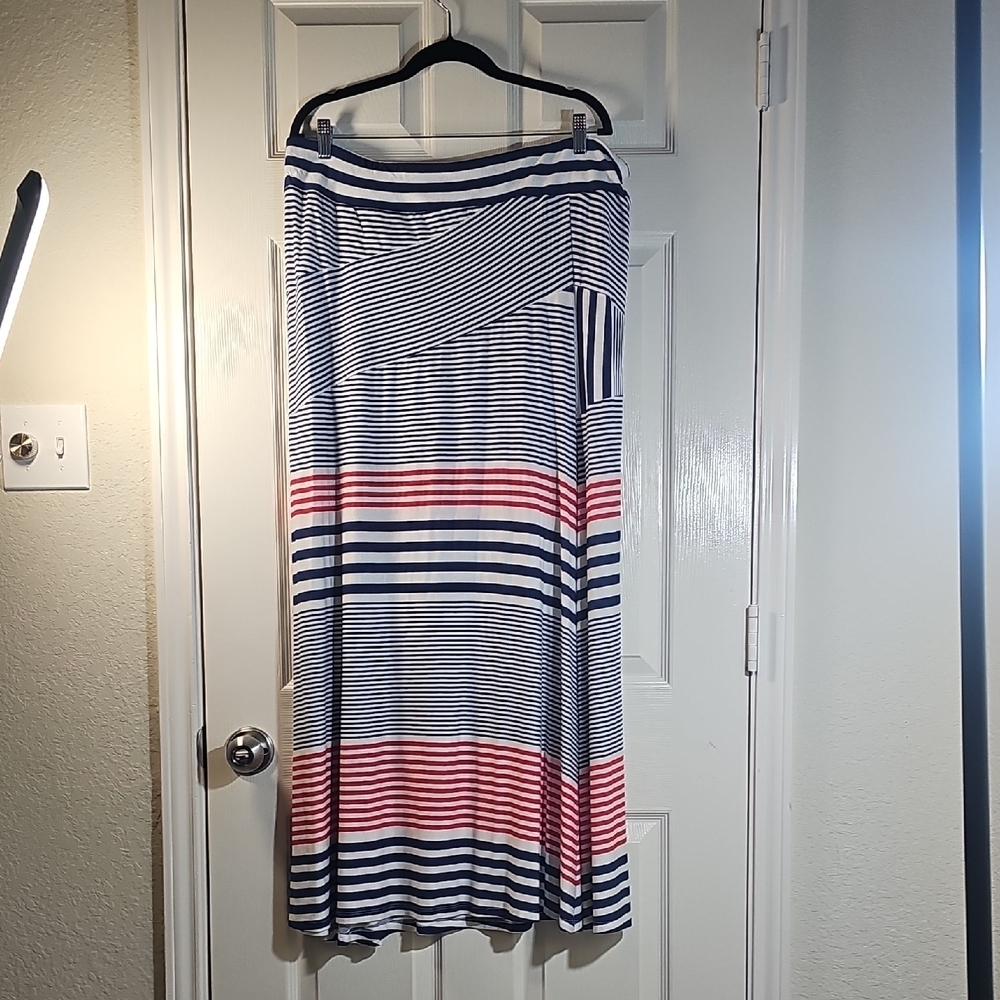 NWT Striped Maxi Skirt in Navy and Red Elastic Waist Stretchy 2X